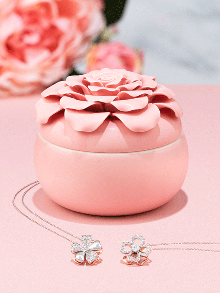 Spring Blossom Candle - Spinning Necklace Collection